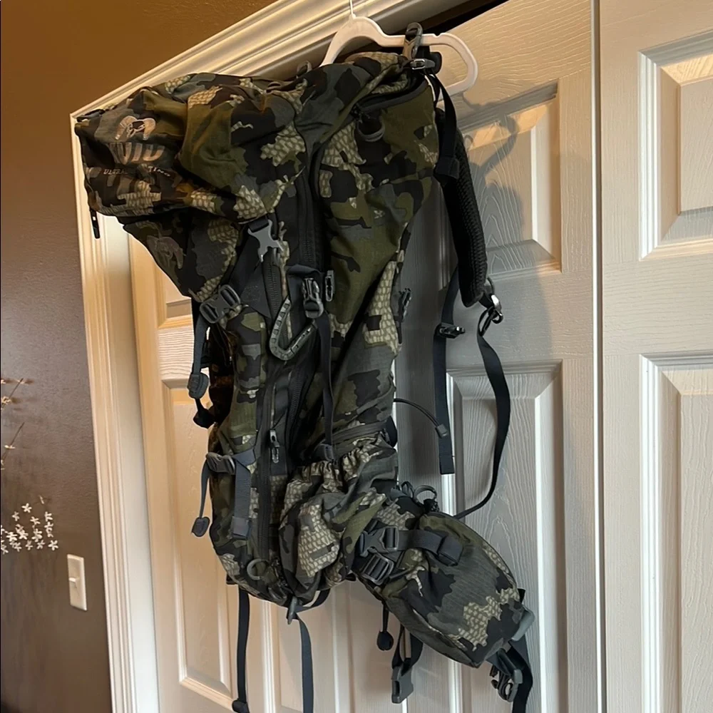 Pro 7800 KUIU Camo Backpack - Picture 5 of 5